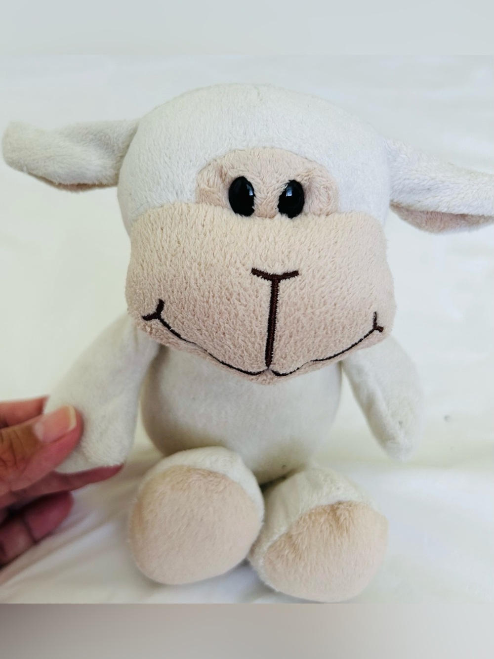 Cute KinderPlush Lamb Lovey Stuffed Toy Cream